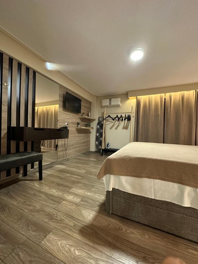 Kondoulis Apartment 2 カランバカ エクステリア 写真