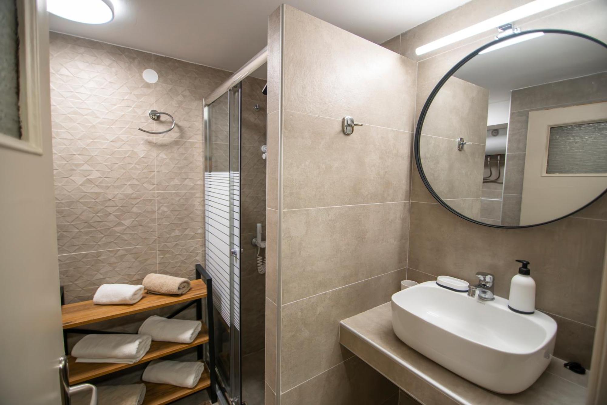 Kondoulis Apartment 2 カランバカ エクステリア 写真